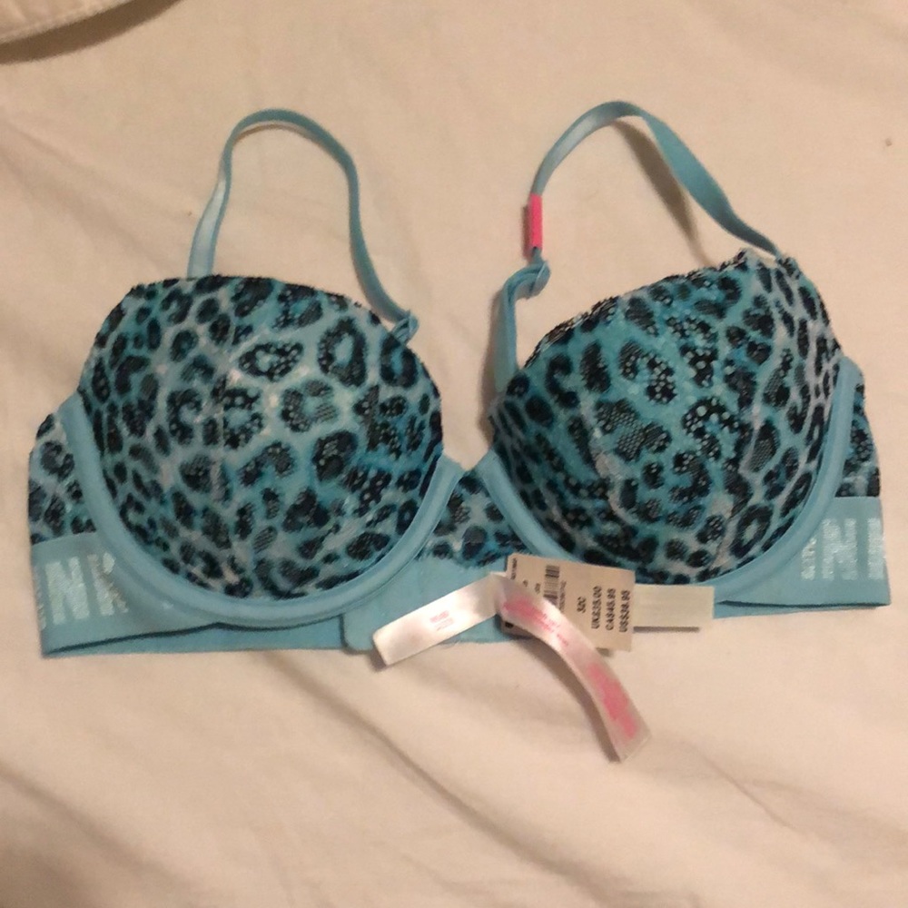 NWT Victoria’s Secret 32C Leopard Bra